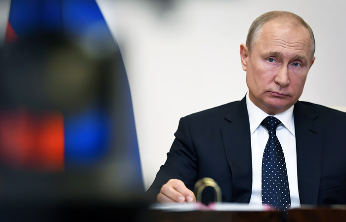 Путин подписал закон о федеральном регистре сведений о россиянах Путин подписал закон о федеральном регистре сведений о россиянах