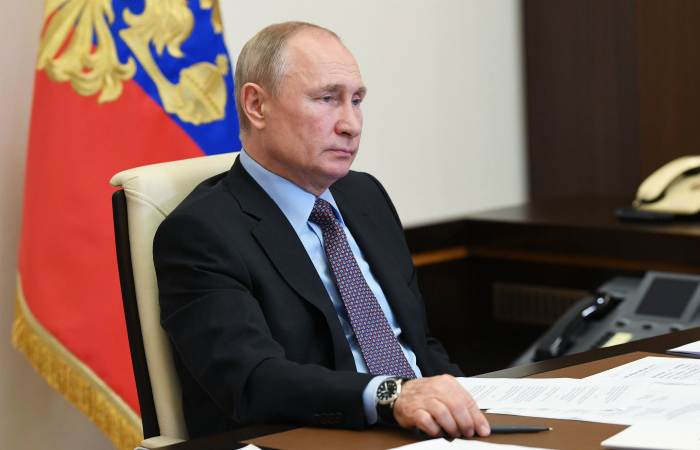 Путин допустил, что вновь будет баллотироваться в президенты России Путин допустил, что вновь будет баллотироваться в президенты России