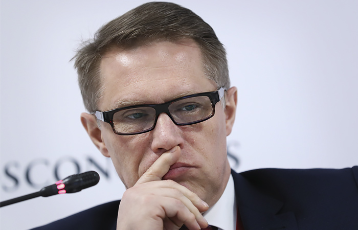 Михаил Мурашко: без ограничительных мер в РФ могли быть миллионы жертв коронавируса Михаил Мурашко: без ограничительных мер в РФ могли быть миллионы жертв коронавируса