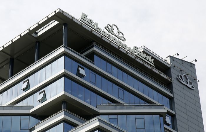 Более 20 человек задержаны по "делу Белгазпромбанка" Более 20 человек задержаны по "делу Белгазпромбанка"