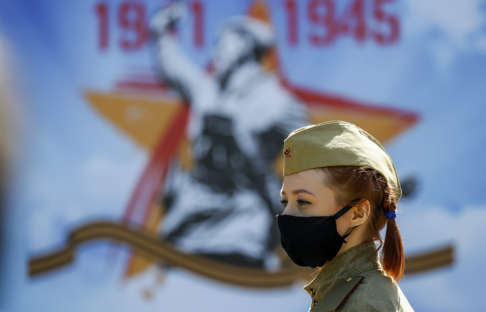 Новой возможной датой проведения "Бессмертного полка" назвали сентябрь Новой возможной датой проведения "Бессмертного полка" назвали сентябрь