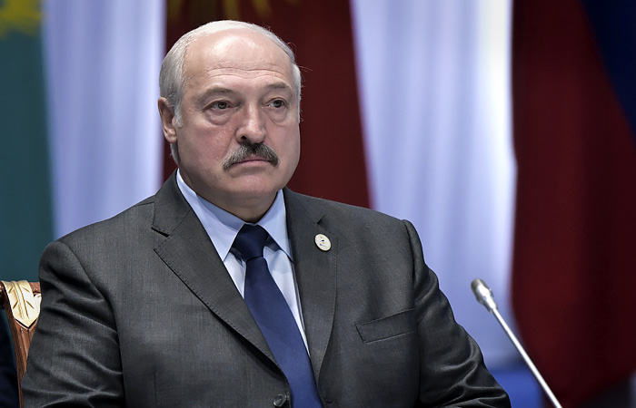 Лукашенко заявил, что Россия ограничила внешние лимиты для белорусских банков Лукашенко заявил, что Россия ограничила внешние лимиты для белорусских банков