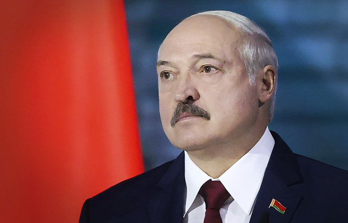 Лукашенко пригласил в Минск генпрокуроров России и Украины Лукашенко пригласил в Минск генпрокуроров России и Украины