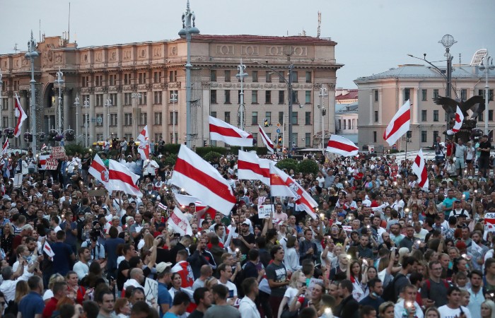 Противники Лукашенко собрались на новый митинг в центре Минска Противники Лукашенко собрались на новый митинг в центре Минска