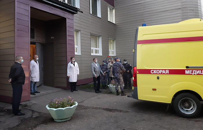 В омской больнице заявили, что в организме Навального не было ингибитора холинестеразы В омской больнице заявили, что в организме Навального не было ингибитора холинестеразы
