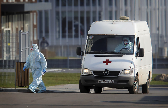В России зарегистрированы еще 4 995 случаев COVID-19 за сутки В России зарегистрированы еще 4 995 случаев COVID-19 за сутки