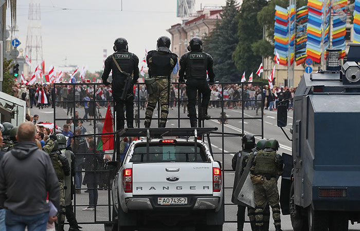 В центре Минска насчитали более 100 тыс. человек на акции оппозиции В центре Минска насчитали более 100 тыс. человек на акции оппозиции