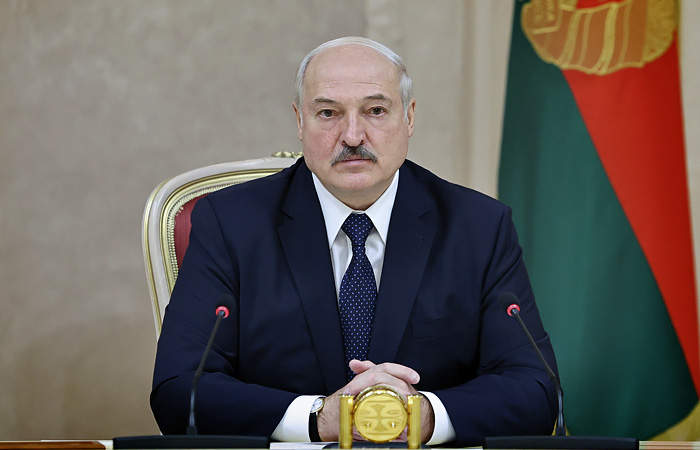 Лукашенко вступил в должность президента Белоруссии Лукашенко вступил в должность президента Белоруссии