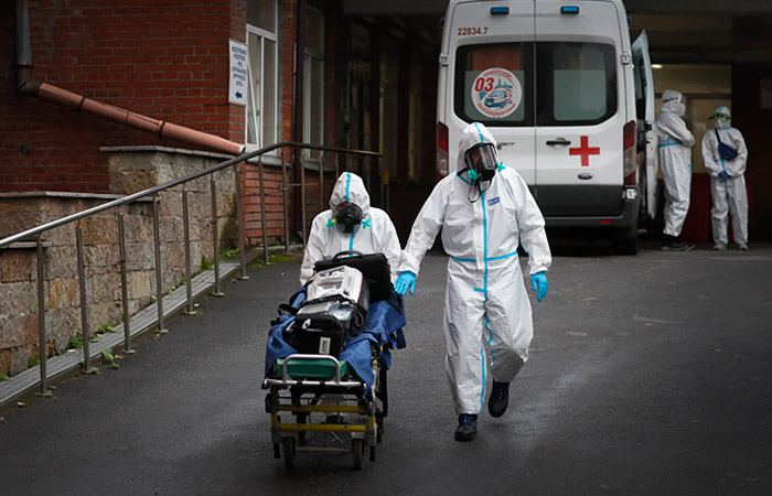Число случаев COVID-19 в Москве за сутки превысило четыре тысячи Число случаев COVID-19 в Москве за сутки превысило четыре тысячи