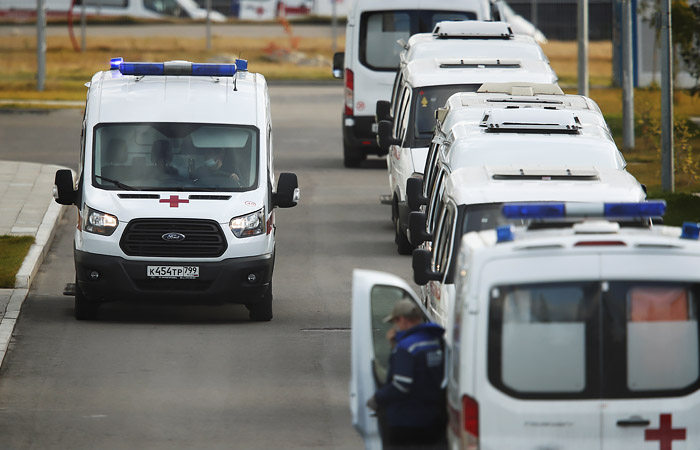 Впервые в РФ выявлено более 15 тысяч новых случаев COVID-19 за сутки Впервые в РФ выявлено более 15 тысяч новых случаев COVID-19 за сутки