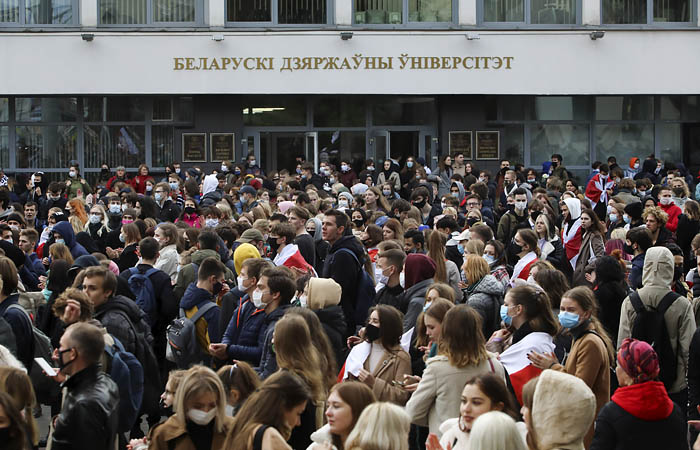 Власти Белоруссии подтвердили "определенные волнения" на предприятиях Власти Белоруссии подтвердили "определенные волнения" на предприятиях