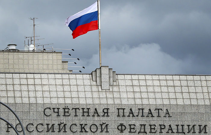 Первый макропрогноз Счетной палаты оказался пессимистичней официального Первый макропрогноз Счетной палаты оказался пессимистичней официального