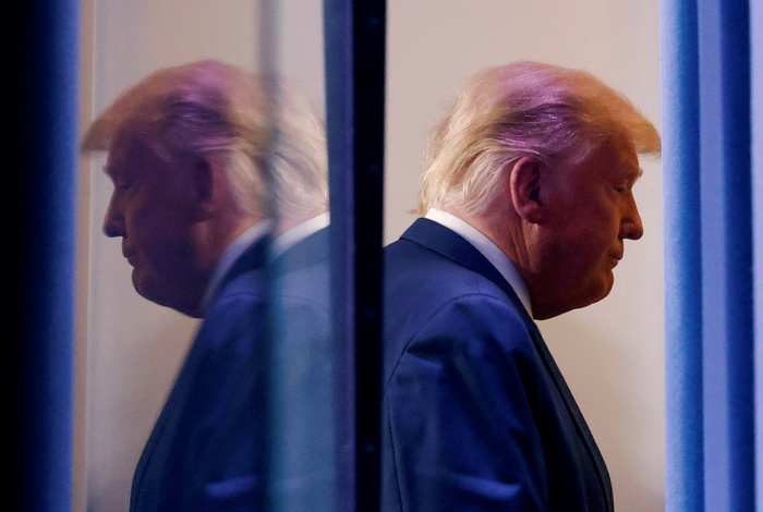 Трамп заявил о победе на выборах президента США с 71 млн голосов Трамп заявил о победе на выборах президента США с 71 млн голосов
