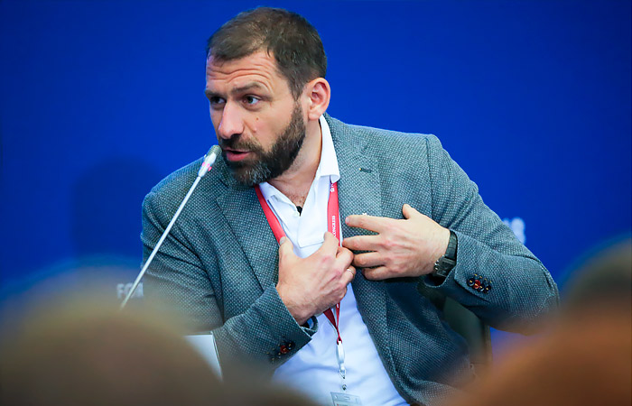 Суд отклонил иск украинского бизнесмена к миллиардеру Рыбакову Суд отклонил иск украинского бизнесмена к миллиардеру Рыбакову