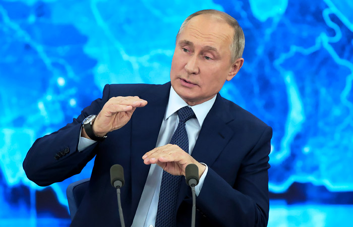 Путин заявил, что кадровых перестановок в кабмине не планируется Путин заявил, что кадровых перестановок в кабмине не планируется