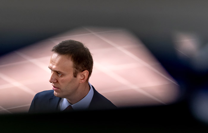 В ФСБ назвали подделкой разговор Навального с якобы сотрудником спецслужб В ФСБ назвали подделкой разговор Навального с якобы сотрудником спецслужб
