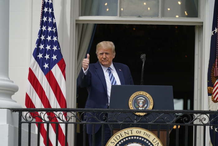 Axios узнал о планах Трампа по ядерной сделке с РФ перед выборами Axios узнал о планах Трампа по ядерной сделке с РФ перед выборами