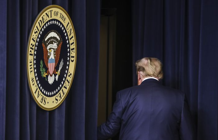 Трамп признал, что не смог добиться пересмотра итогов выборов Трамп признал, что не смог добиться пересмотра итогов выборов