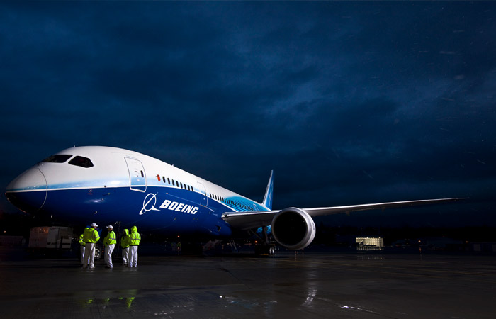 ВСМПО и Boeing договорились о долгосрочных поставках титановой продукции ВСМПО и Boeing договорились о долгосрочных поставках титановой продукции