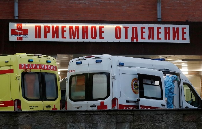 В России за сутки выявлено еще 18,3 тыс. случаев коронавируса В России за сутки выявлено еще 18,3 тыс. случаев коронавируса