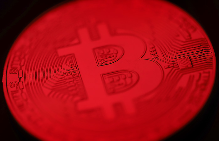 Курс биткойна поднялся выше $51000 Курс биткойна поднялся выше $51000