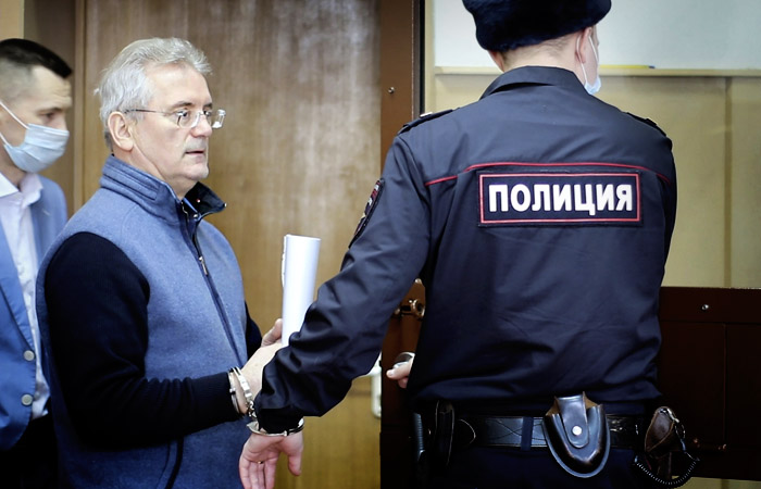 Пензенский губернатор арестован на два месяца Пензенский губернатор арестован на два месяца