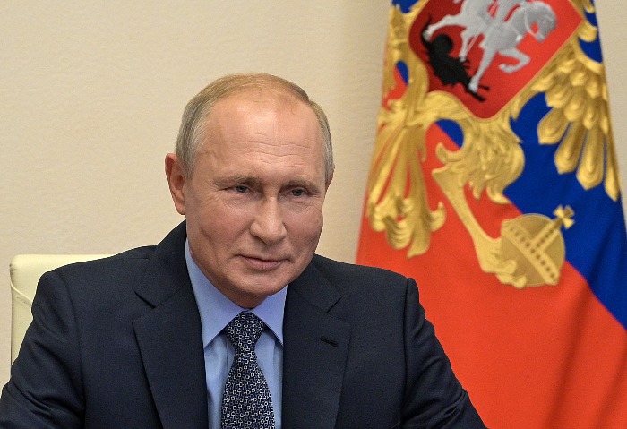 Путин не назвал выбранную им вакцину ни Поповой, ни Голиковой Путин не назвал выбранную им вакцину ни Поповой, ни Голиковой