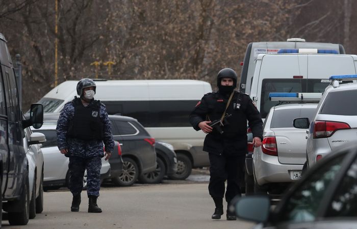 В Росгвардии оценили действия спецназа при штурме дома под Мытищами В Росгвардии оценили действия спецназа при штурме дома под Мытищами