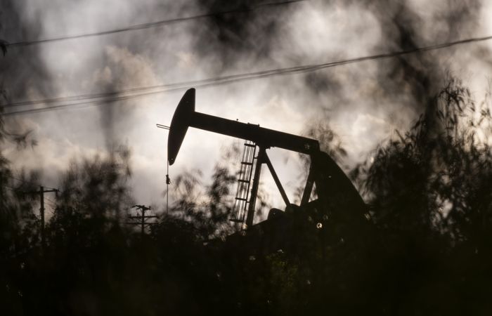 Правительство РФ снизило прогнозы добычи нефти и газа в 2021-2022 гг. Правительство РФ снизило прогнозы добычи нефти и газа в 2021-2022 гг.