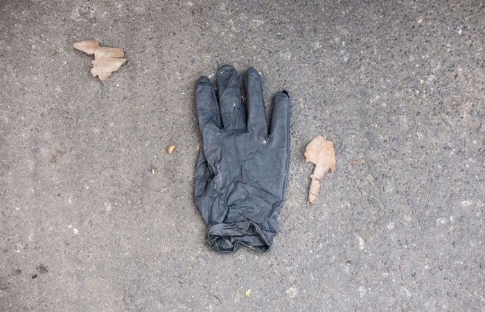 В Петербурге отменили перчаточный режим В Петербурге отменили перчаточный режим