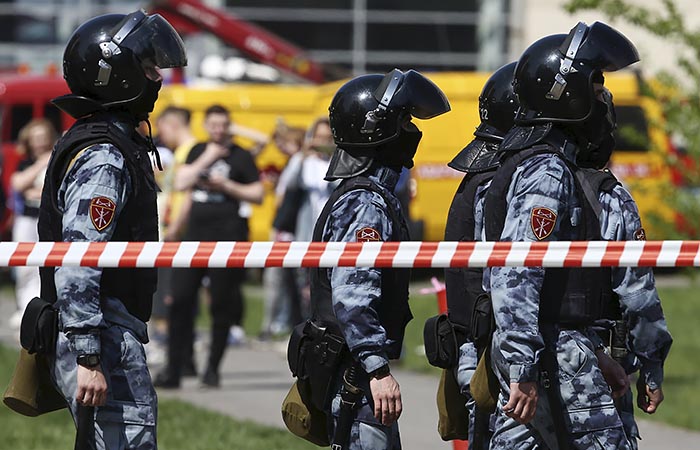 Мэрия Казани сообщила о восьми погибших при нападении на школу Мэрия Казани сообщила о восьми погибших при нападении на школу