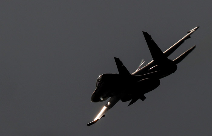 Российский Су-30 сопроводил три самолета ВВС Франции над Черным морем Российский Су-30 сопроводил три самолета ВВС Франции над Черным морем