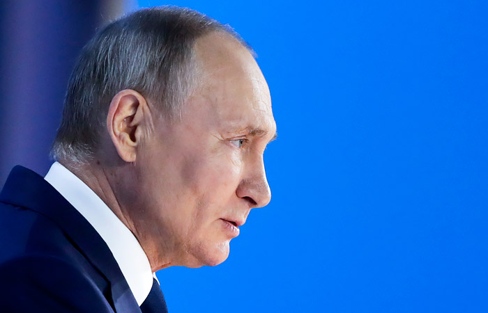 Путин призвал повысить требования к владельцам гражданского оружия Путин призвал повысить требования к владельцам гражданского оружия