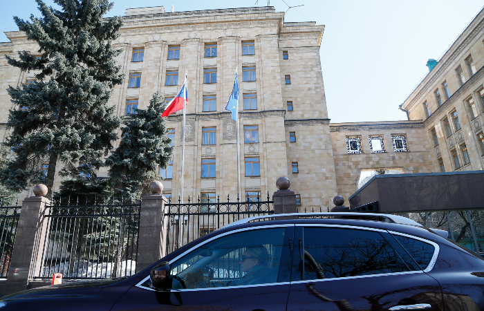 МИД Чехии не изменит решение ограничить число дипломатов РФ в Праге МИД Чехии не изменит решение ограничить число дипломатов РФ в Праге