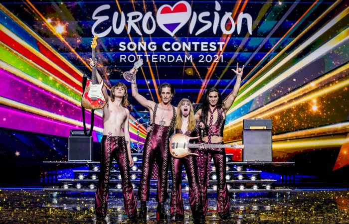 Группа Maneskin из Италии выиграла "Евровидение-2021" Группа Maneskin из Италии выиграла "Евровидение-2021"