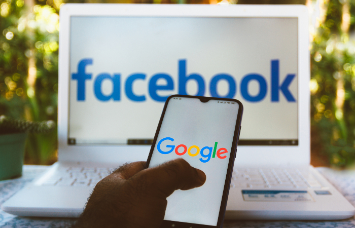 Роскомнадзор не будет замедлять Google и Facebook в ближайшее время Роскомнадзор не будет замедлять Google и Facebook в ближайшее время