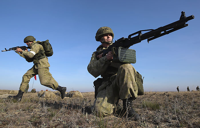 Спецслужбы РФ и Белоруссии договорились вместе бороться с деструктивными действиями Запада Спецслужбы РФ и Белоруссии договорились вместе бороться с деструктивными действиями Запада