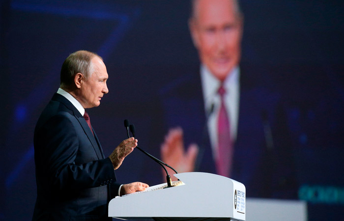 Путин напомнил Украине о минусах монополии в контексте цен на транзит газа Путин напомнил Украине о минусах монополии в контексте цен на транзит газа
