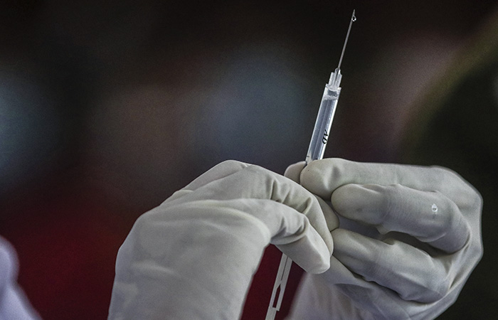 Новгородская область ввела с октября обязательную вакцинацию для работающих Новгородская область ввела с октября обязательную вакцинацию для работающих