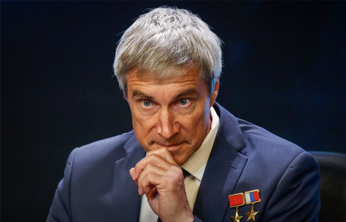 Крикалев остался исполнительным директором "Роскосмоса" по пилотируемым программам Крикалев остался исполнительным директором "Роскосмоса" по пилотируемым программам