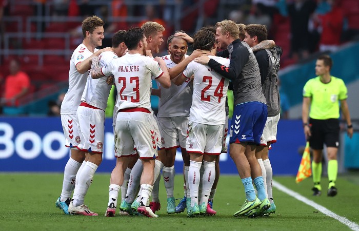 Дания впервые с 2004 года вышла в 1/4 финала Евро-2020