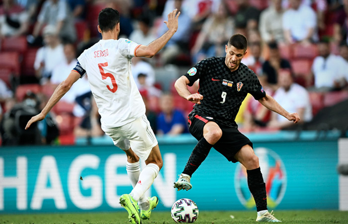 Сборная Испании со счетом 5:3 победила Хорватию в 1/8 финала