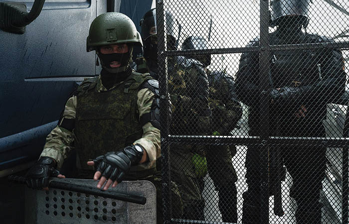 Журналисты издания "Наша Нiва" задержаны в Белоруссии Журналисты издания "Наша Нiва" задержаны в Белоруссии