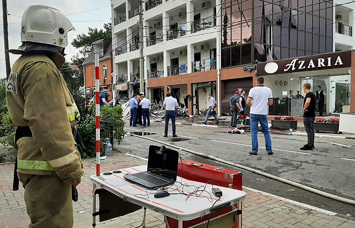Один человек погиб, четверо пострадали при взрыве в отеле в Геленджике Один человек погиб, четверо пострадали при взрыве в отеле в Геленджике
