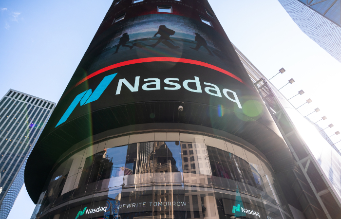 Фондовые индексы S&P 500 и Nasdaq обновили рекорды Фондовые индексы S&P 500 и Nasdaq обновили рекорды