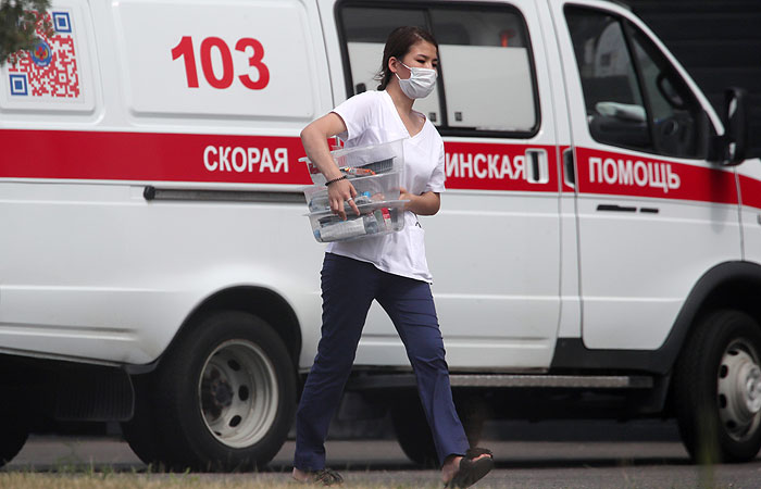 В России за сутки выявили более 18,7 тыс. новых случаев COVID-19 В России за сутки выявили более 18,7 тыс. новых случаев COVID-19