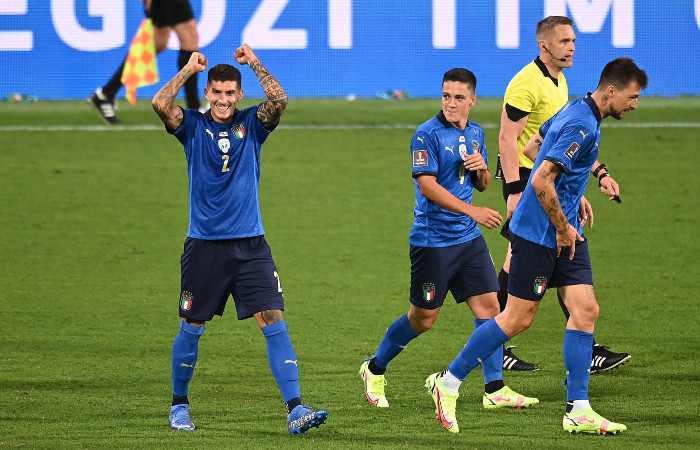 Сборная Италии по футболу продлила рекордную беспроигрышную серию до 37 матчей