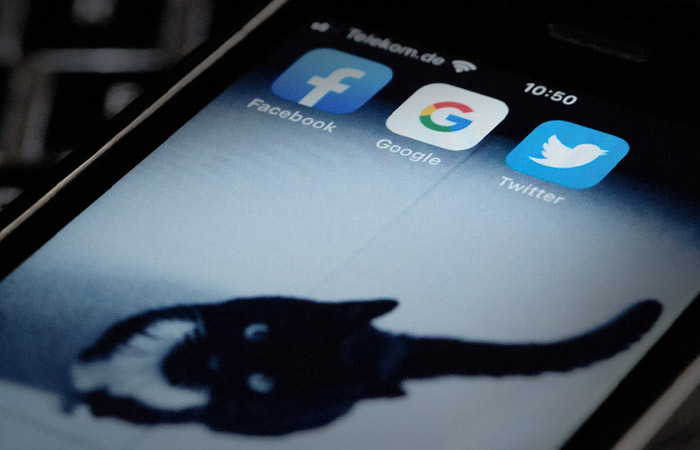 РКН намерен наложить оборотные штрафы на Google, Facebook и Twitter РКН намерен наложить оборотные штрафы на Google, Facebook и Twitter
