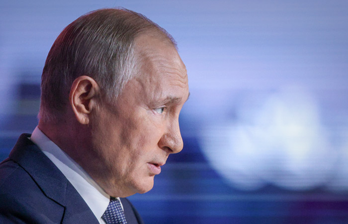 В окружении Путина коронавирусом заболели несколько десятков человек В окружении Путина коронавирусом заболели несколько десятков человек