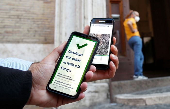 Власти Италии сделали COVID-паспорт обязательным для всех работников Власти Италии сделали COVID-паспорт обязательным для всех работников